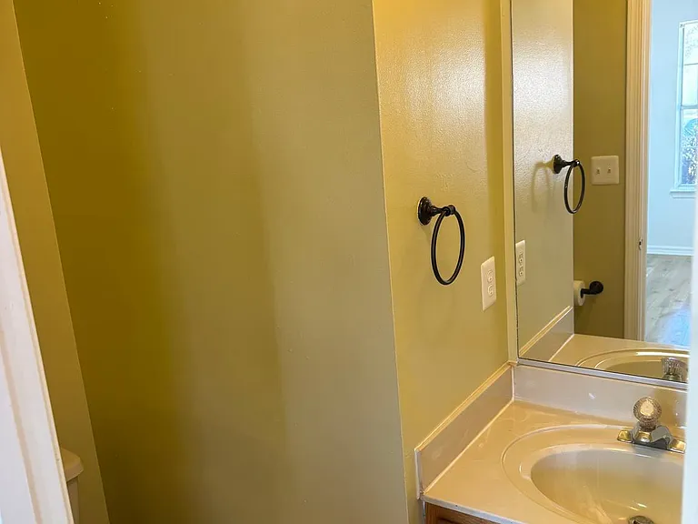 612 Bridlewood Dr — Photo 13