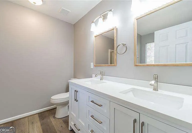 2716 Lake Park Rdg E — Photo 28