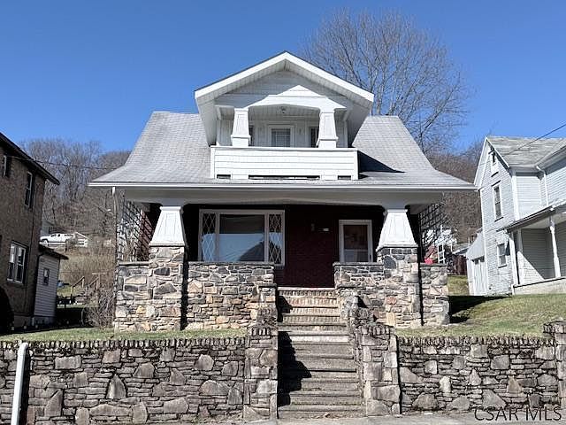 1st image of 287 Glenn St
