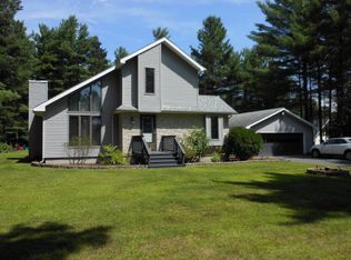 996 Fuller Rd, Peru, NY 12972