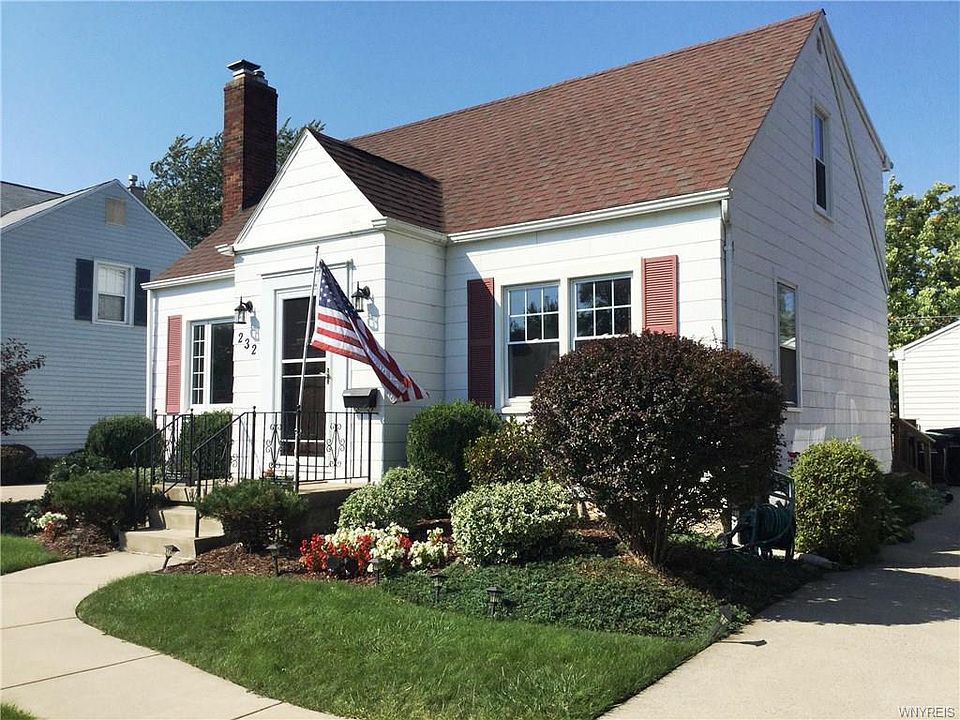 1st image of 232 Southwood Dr