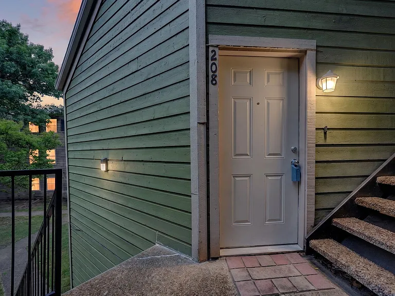 9837 Walnut St #208 — Photo 26