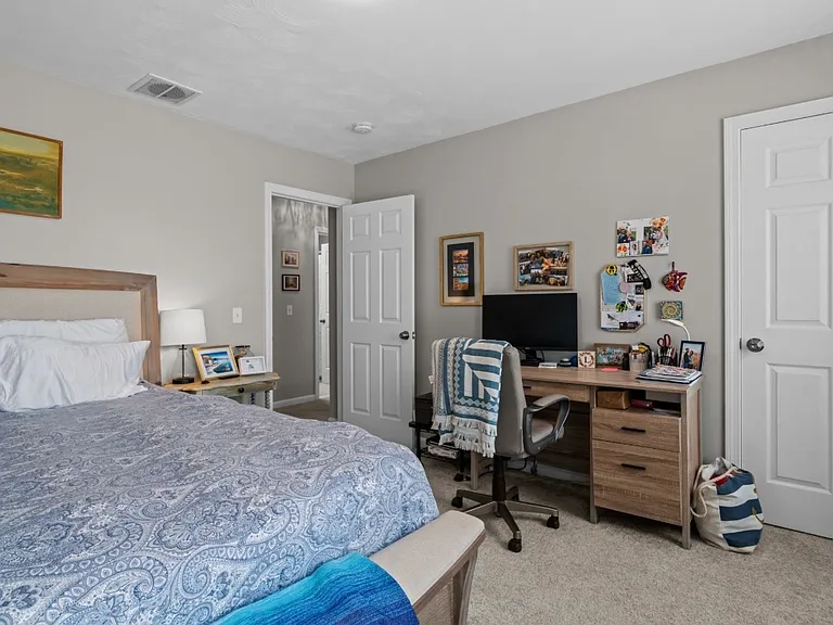 44 Dion Ave — Photo 26