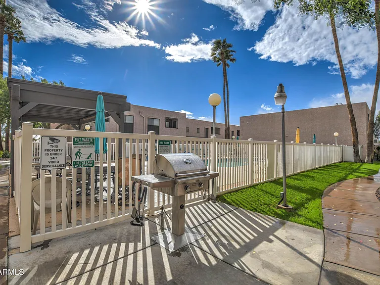 886 W Galveston St #131 — Photo 5
