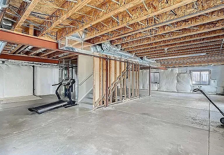 20981 E Hampden Pl — Photo 24