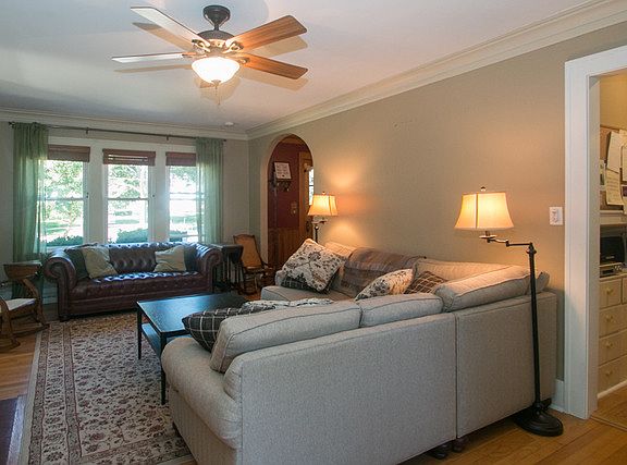 5th image of 325 Ingalton Ave