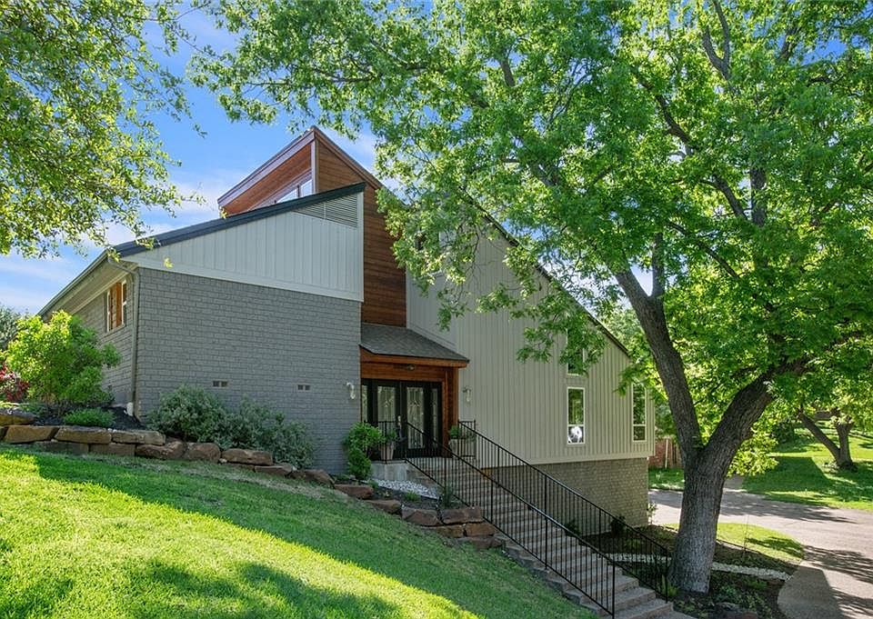1st image of 2609 Eldridge Ln
