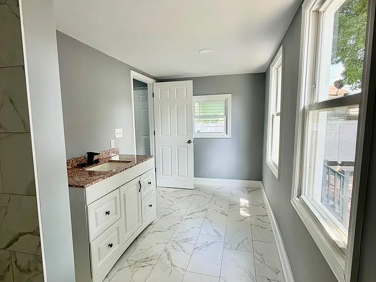 333 Washburn Ave — Photo 21