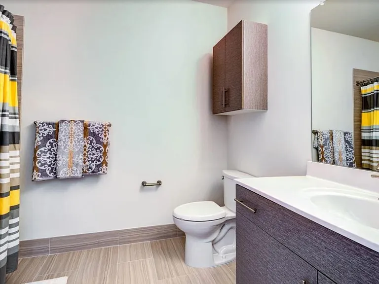 1555 Main St — Photo 12