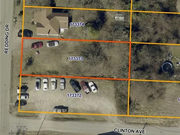 1233 Redding Dr, High Point, NC 27260