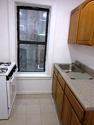 Rented by Bohemia Realty Group | media 17