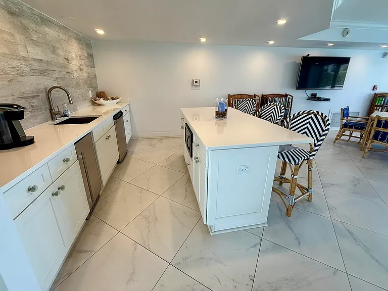 5400 N Ocean Dr #1D — Photo 38