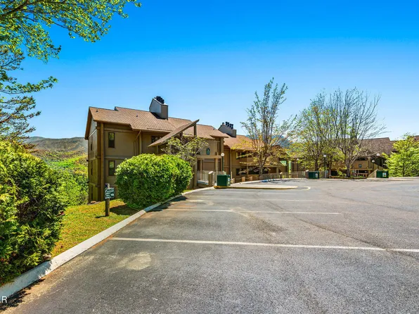 3710 Weber Rd #203-B, Gatlinburg, TN 37738