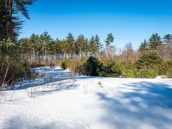 2nd image of 957 Lovell Road