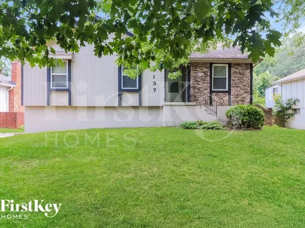 9137 E 90th Ter, Kansas City, MO 64138