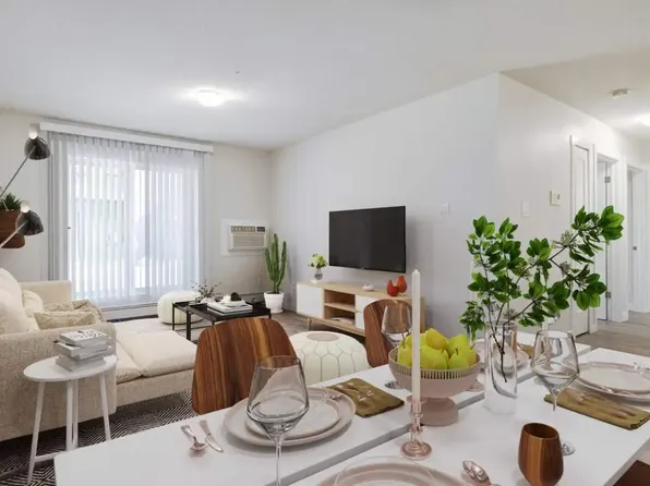 3730 Diefenbaker Dr #101, Saskatoon, SK S7L 6R9