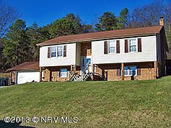 1st image of 210 Tanglewood Dr