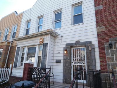 2745 Holland Avenue, Bronx, NY, 10467