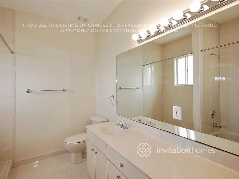 2538 NE 41st Ave — Photo 12