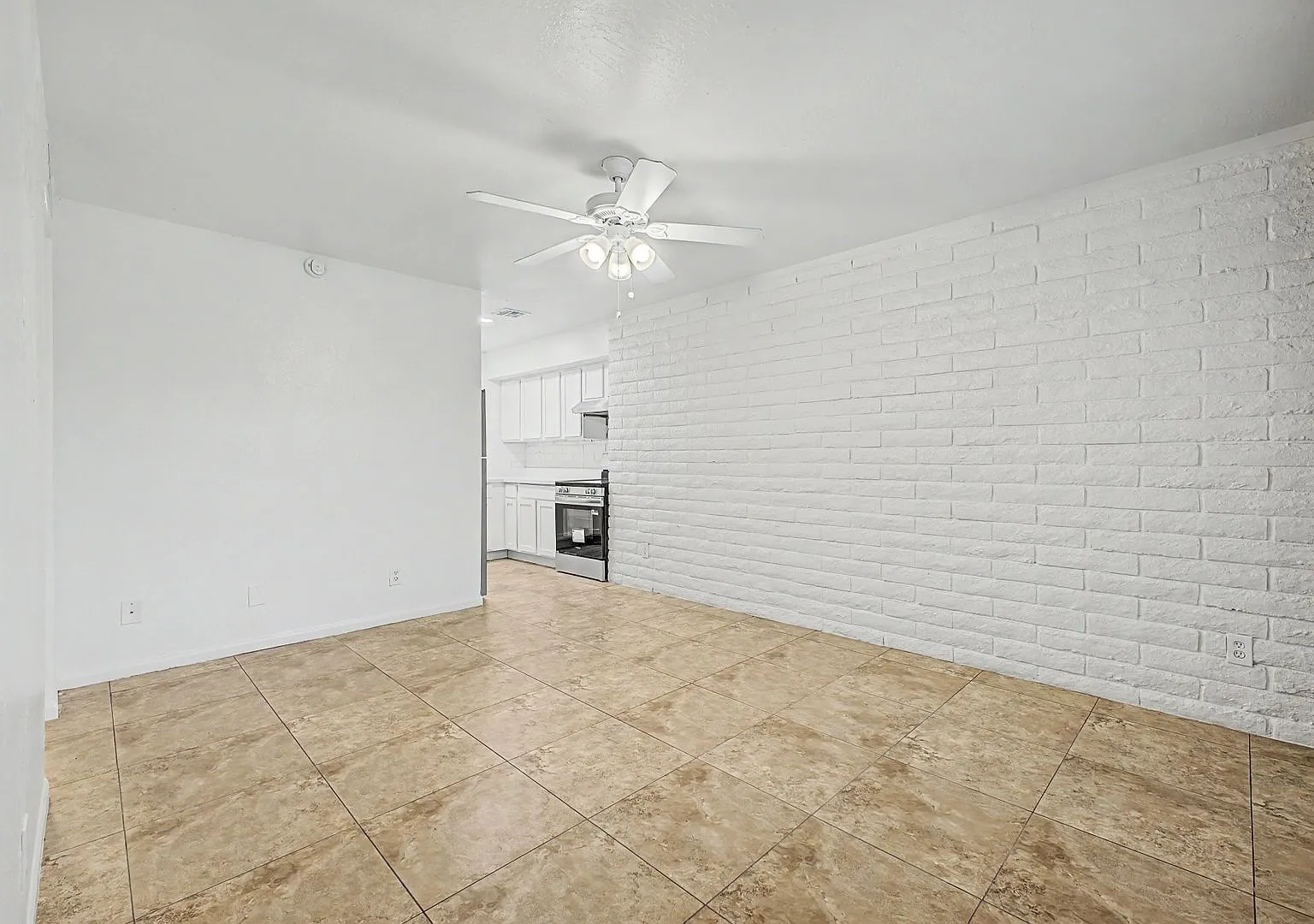 Garden-Style Living in Arcadia Lite | Move-In Specials Available — Photo 3