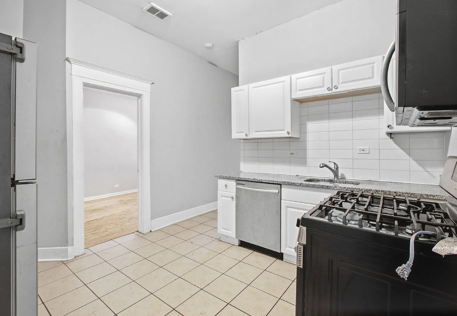 1 bed, 1.0 bath, 500 sqft, $1,625 — Photo 3