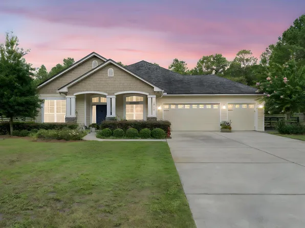 10268 Garden St, Jacksonville, FL 32219