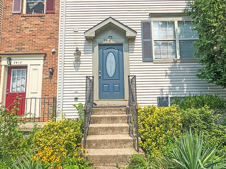 7419 Courtland Cir — Photo 3