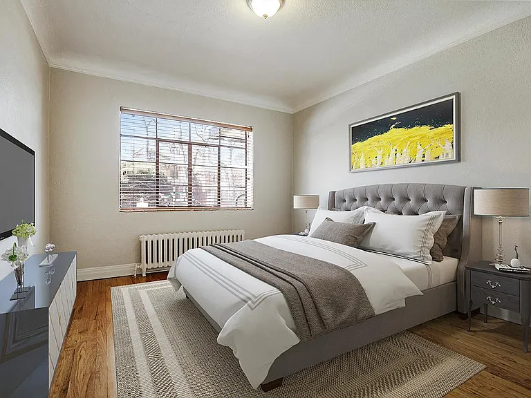 1310 N Franklin St — Photo 4