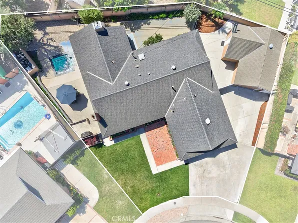 6832 Alexandria Dr, Huntington Beach, CA 92647