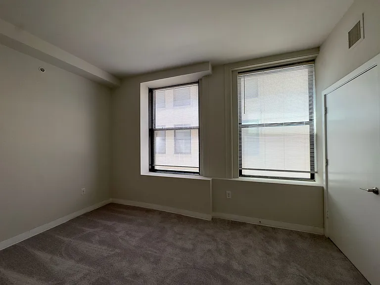Charming 1 Bedroom/1 Bathroom Apartment Unit in Downtown Baltimore, MD! Unit 416 — Photo 149