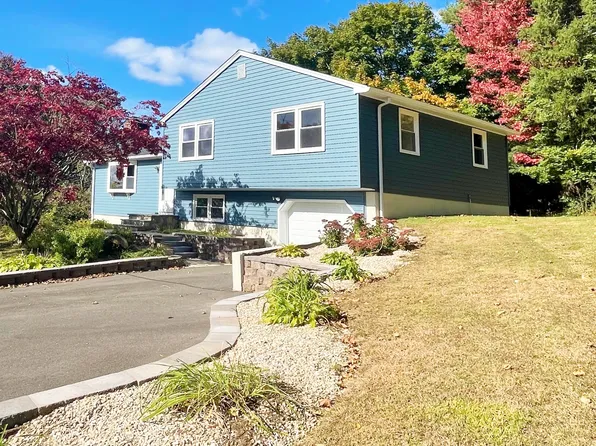 85 Hacienda Circle, Southington, CT 06479