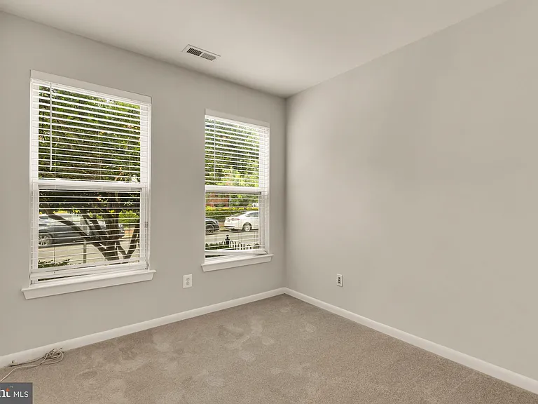 1227 V St NW — Photo 7