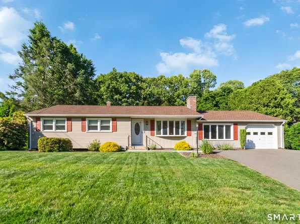 12 Meadow Lane, Prospect, CT 06712