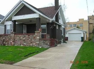 614 W Maple Ave, Beaver Dam, WI 53916