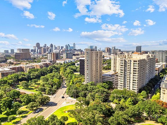 3rd image of 3225 Turtle Creek Blvd APT 1009