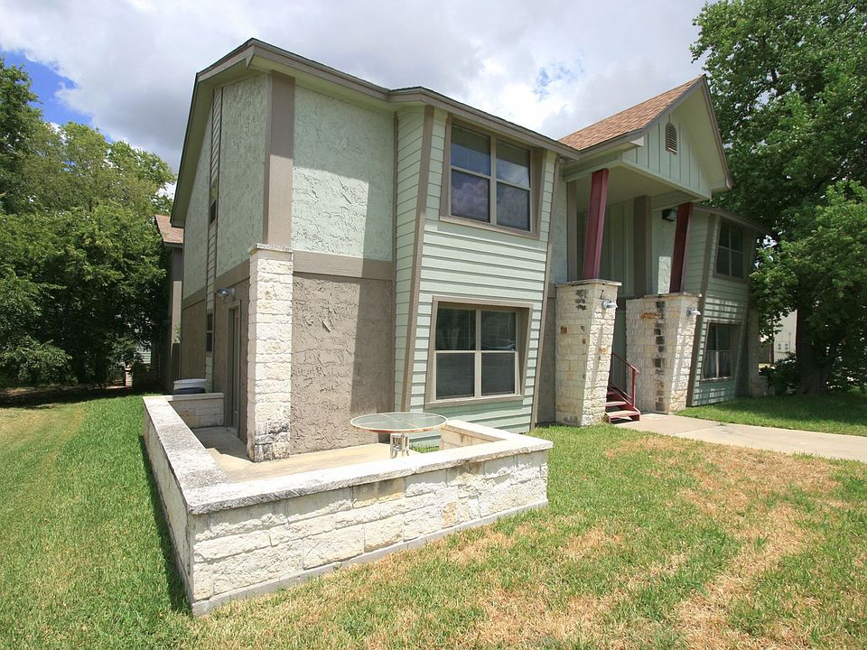1st image of 704 Gaytha Cir #704E