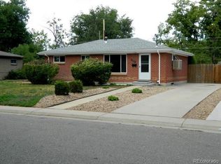 3203 Uvalda St, Aurora, CO 80011