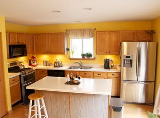 1623 Orchard Ct, West Chicago, IL