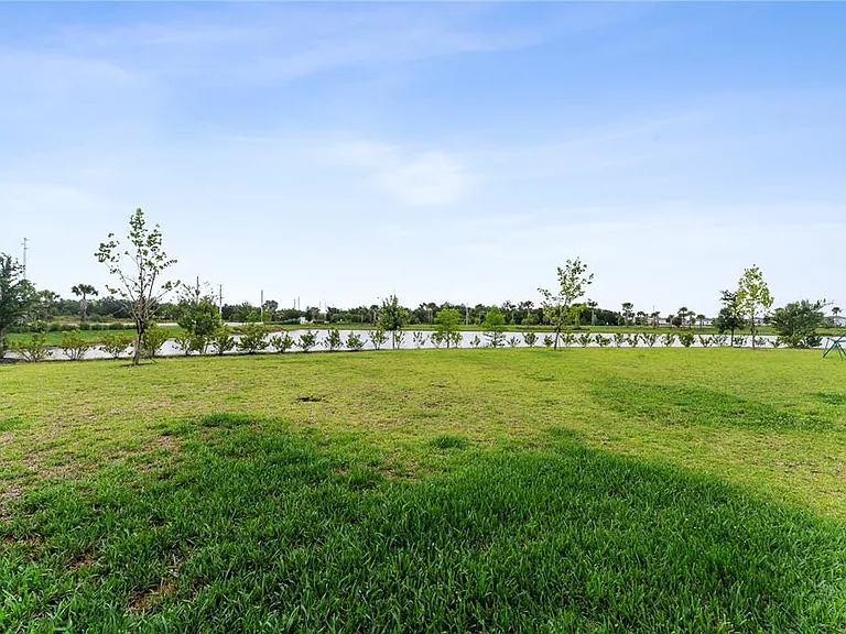 5038 Foxglove Cir — Photo 44