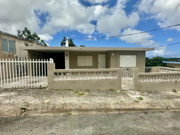 Calle 17 #353, Rio Grande, PR 00745