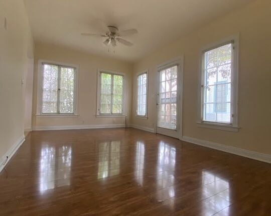 3rd image of 1020 N Sweetzer Ave