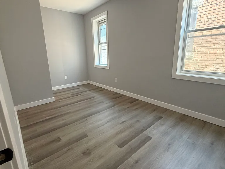 113 Elizabeth Ave #2 — Photo 7