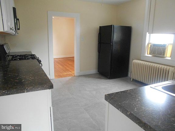 2nd image of 3202 White Ave