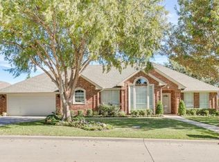 1826 Callender Hill Rd, Mansfield, TX 76063