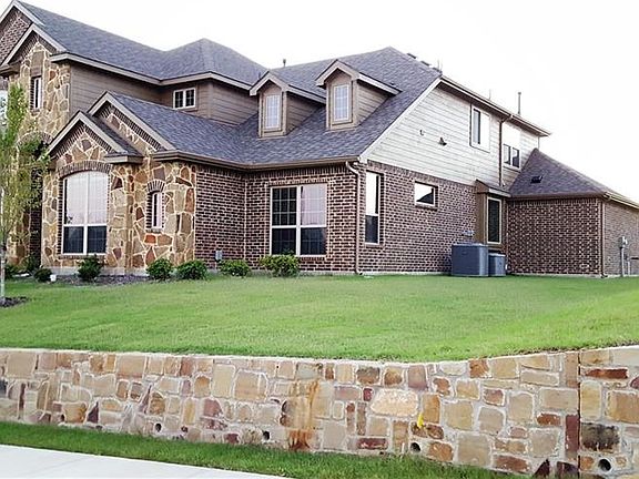3rd image of 1270 White Water Ln
