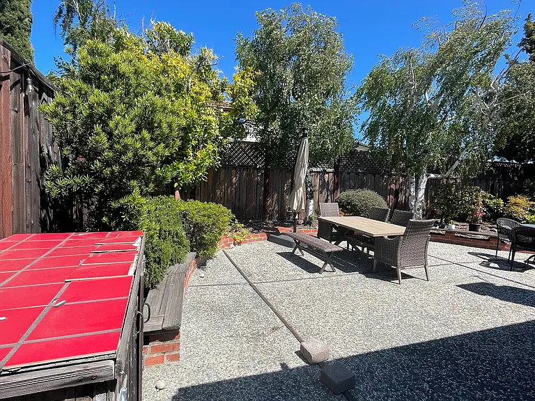 4109 Margaret Ct — Photo 10