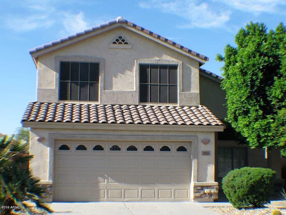 1st image of 1753 W Muirwood Dr