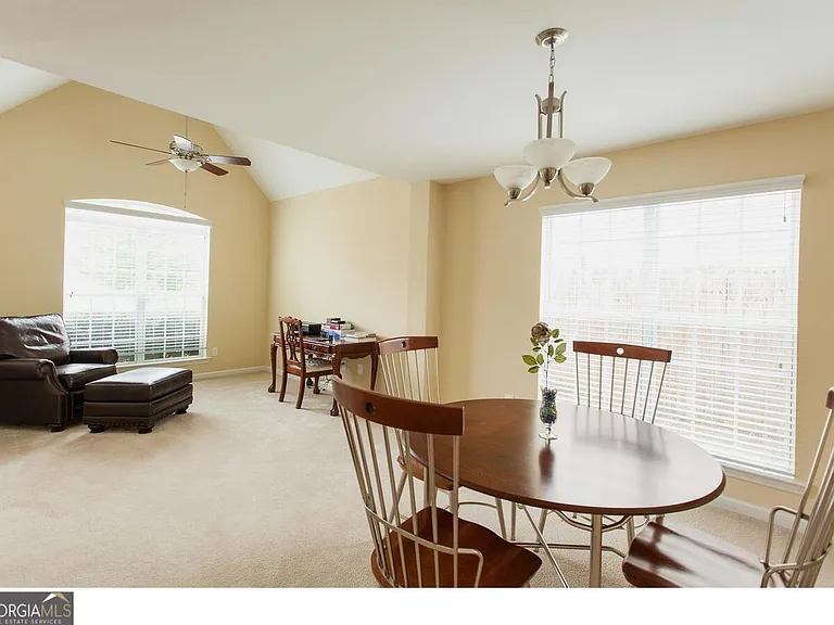 235 Turnbridge Cir — Photo 7