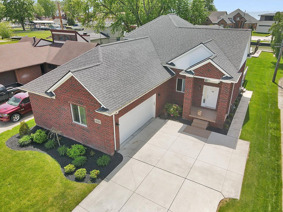 1st image of 48484 Jefferson Ave