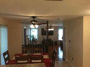 11 Timberline Dr, Hampton, VA 23666